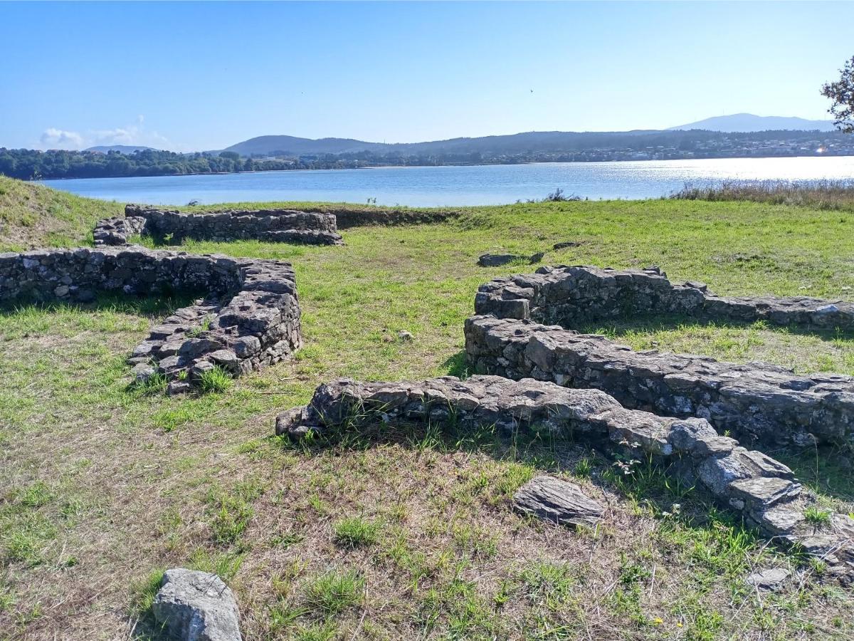 Appartement Atico Con Vistas A La Ria De Arosa à Rianjo Extérieur photo
